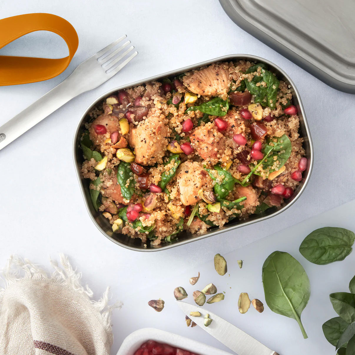 Black + Blum Stainless Steel Lunch Box Large, Olive