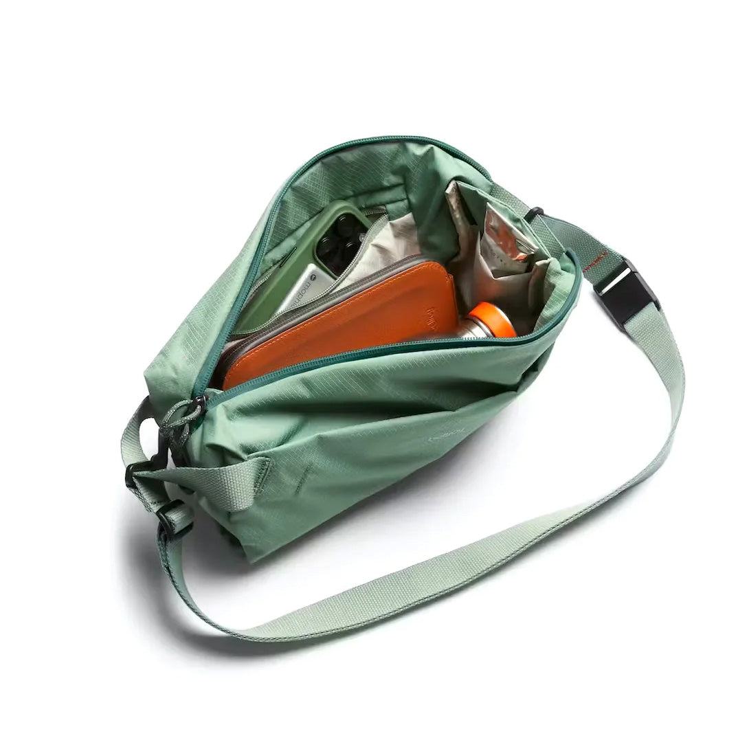 Bellroy Lite Sling 7L, Moss