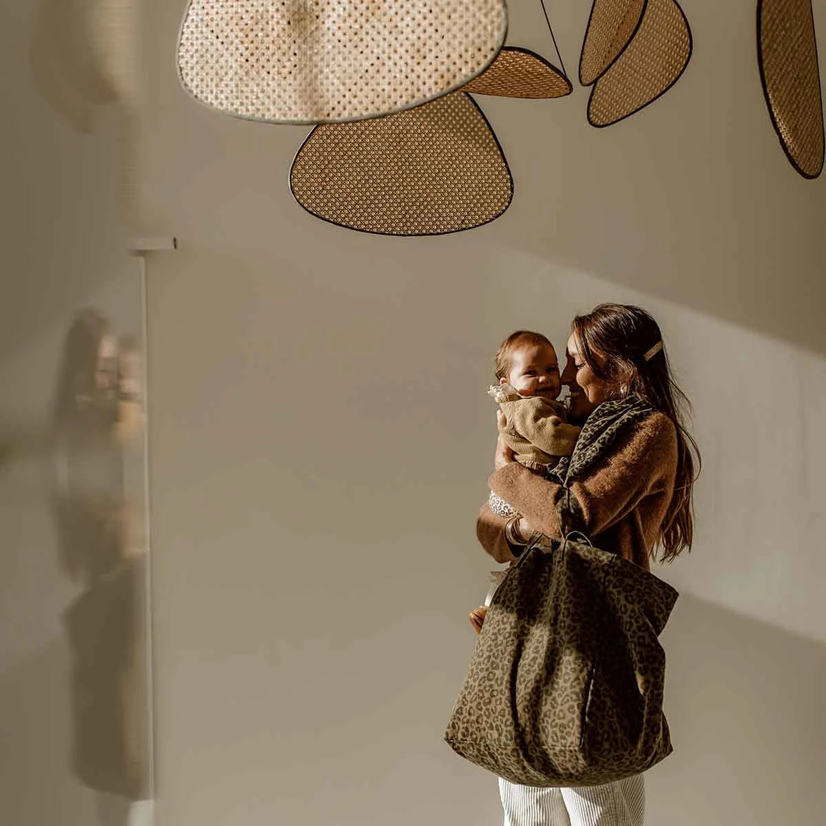 Rose in April Elisa Tote bag Graou, Olive