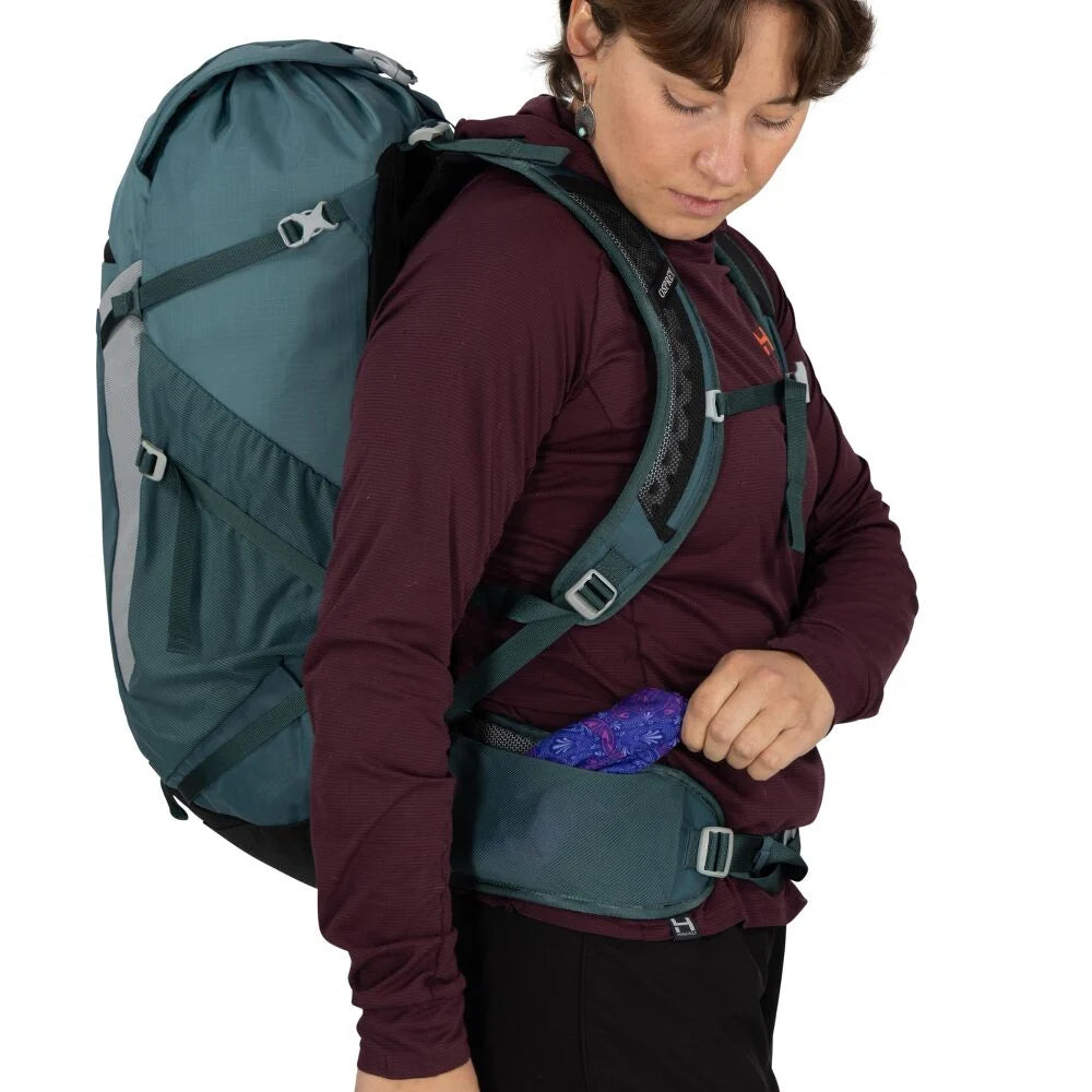 Osprey Sportlite™ 30 Hiking Backpack, Olive Tan
