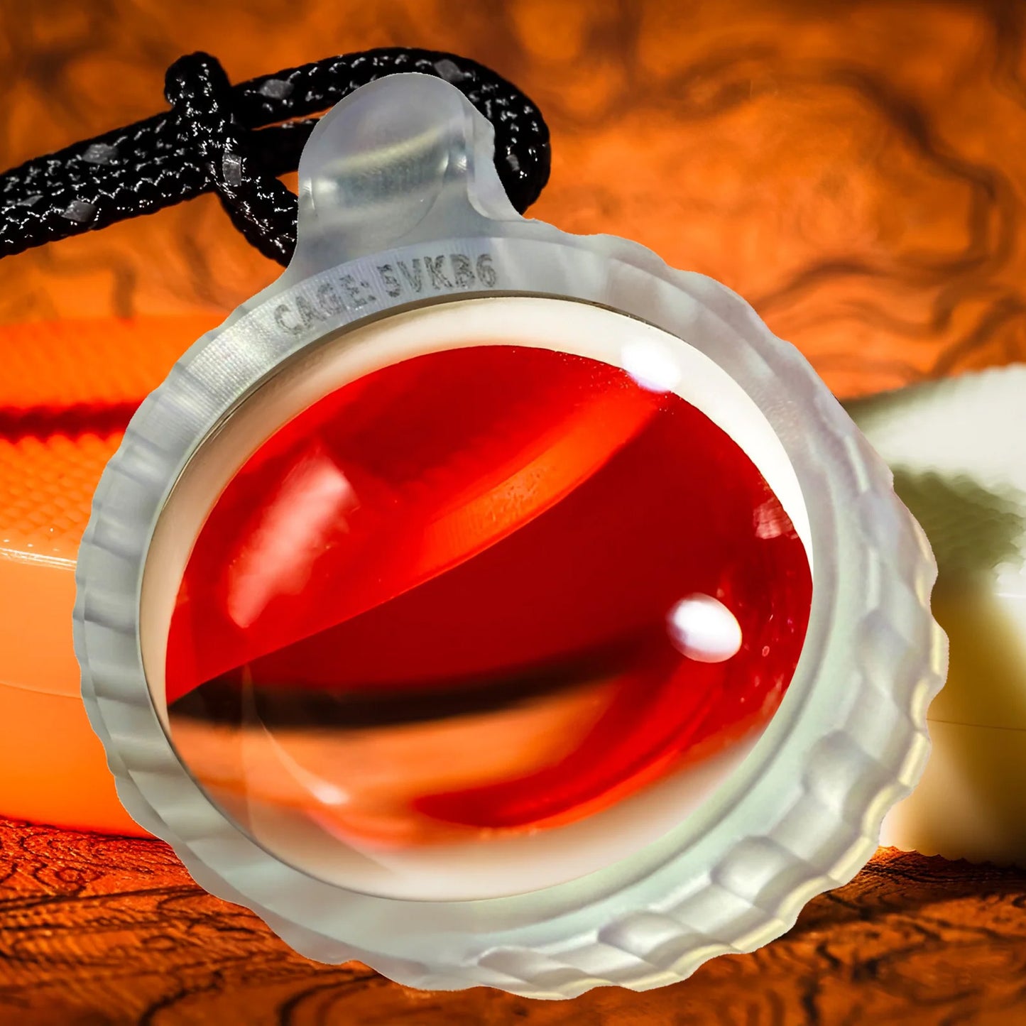 CountyComm Polycarbonate Titan Zoom - Sapphire Pocket Magnifier by Maratac®
