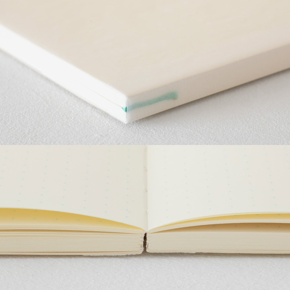 Midori MD Paper Journal Dotted, A5