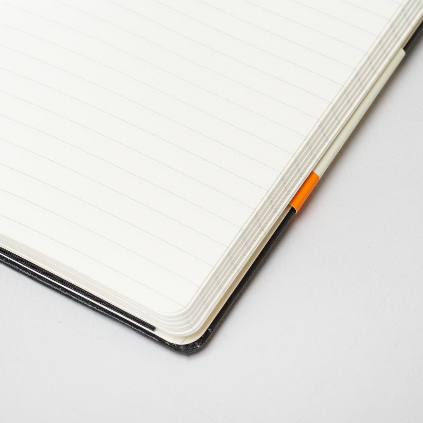 Moleskine Classic, Pocket (Hardcover)-Goodnotes.no