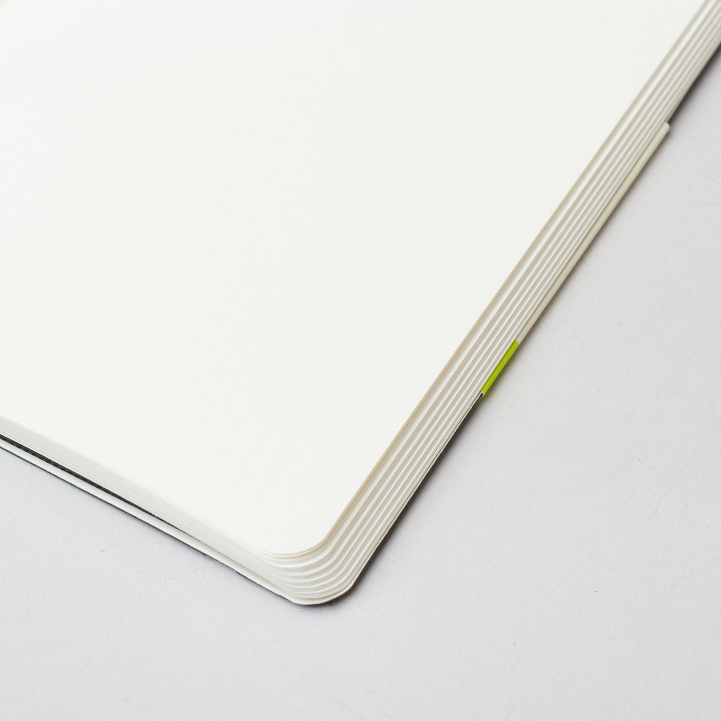 Moleskine Classic, Pocket (Softcover)-Goodnotes.no