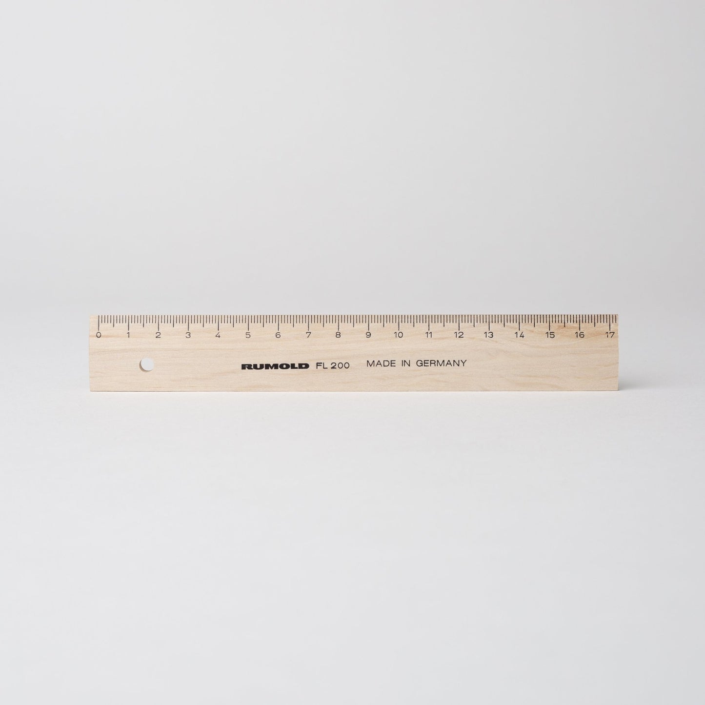 Rumold Linjal i Tre, 17cm-Goodnotes.no