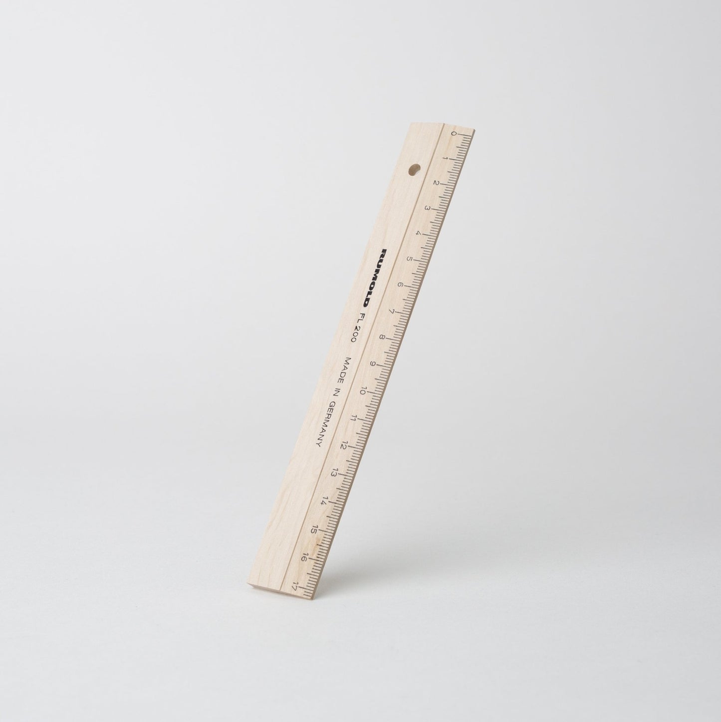 Rumold Linjal i Tre, 17cm-Goodnotes.no