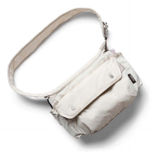 Bellroy Cinch Sling, Oat