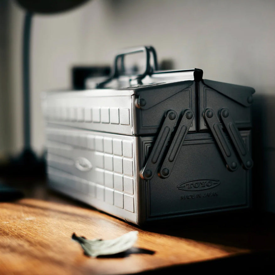 TOYO STEEL Cantilever Toolbox ST-350 SV, Silver