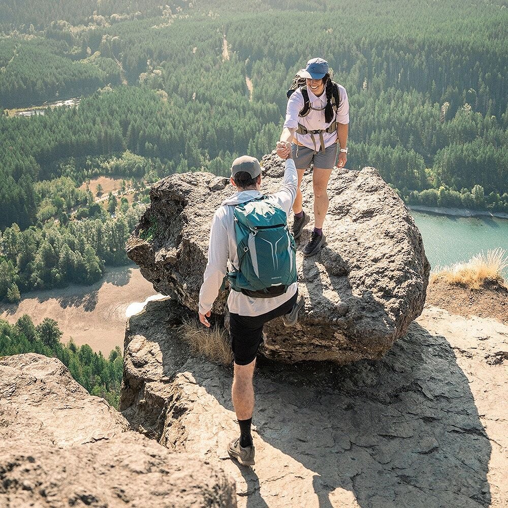 Osprey Sportlite™ 30 Hiking Backpack, Olive Tan