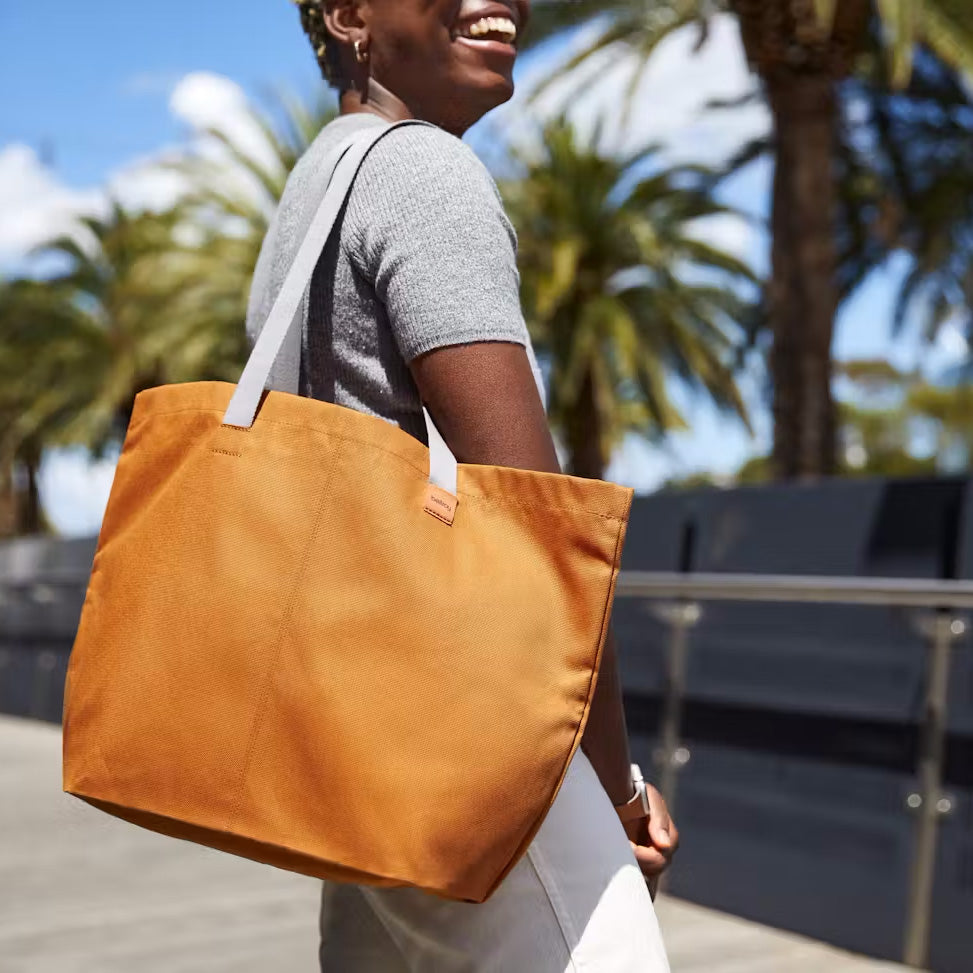 Bellroy Market Tote 15L