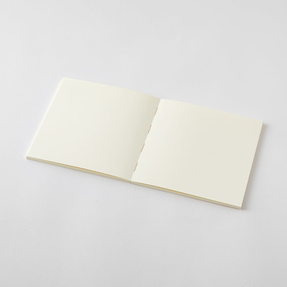 Midori MD Notebook A5 Square Thick, Blank