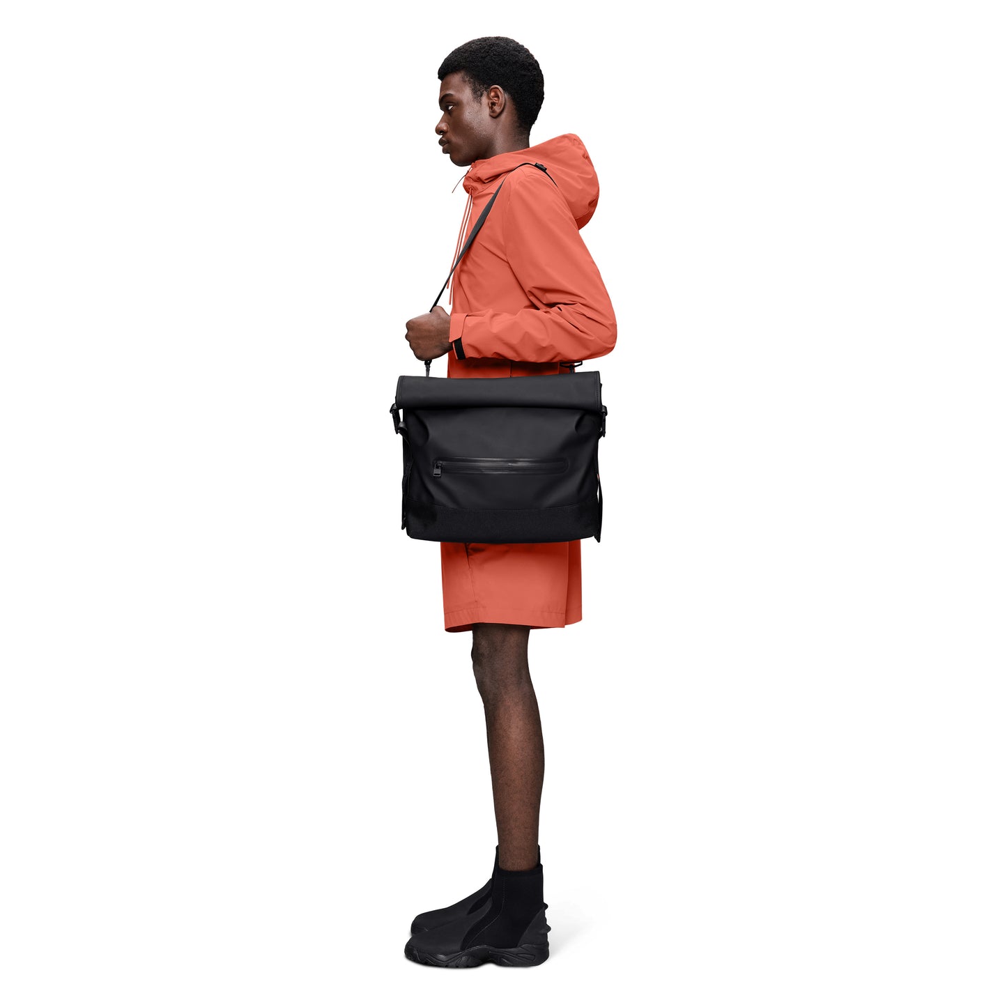 Rains Trail Rolltop Messenger Bag, Black