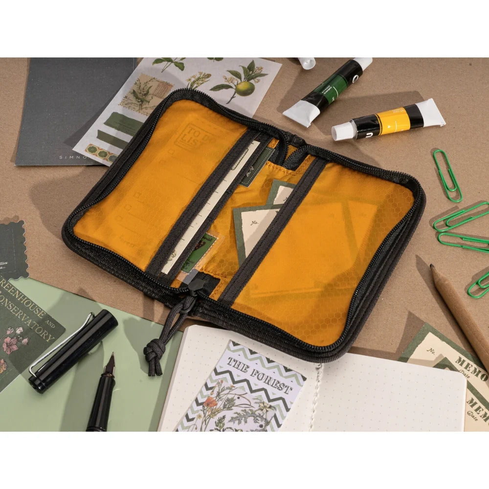 Lochby Pocket Journal, Bumblebee