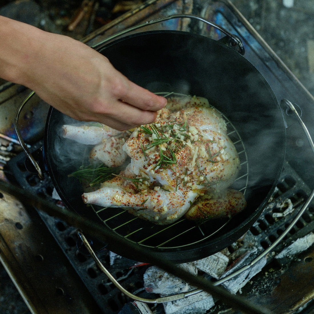 Snow Peak Cast Iron Oven 26cm