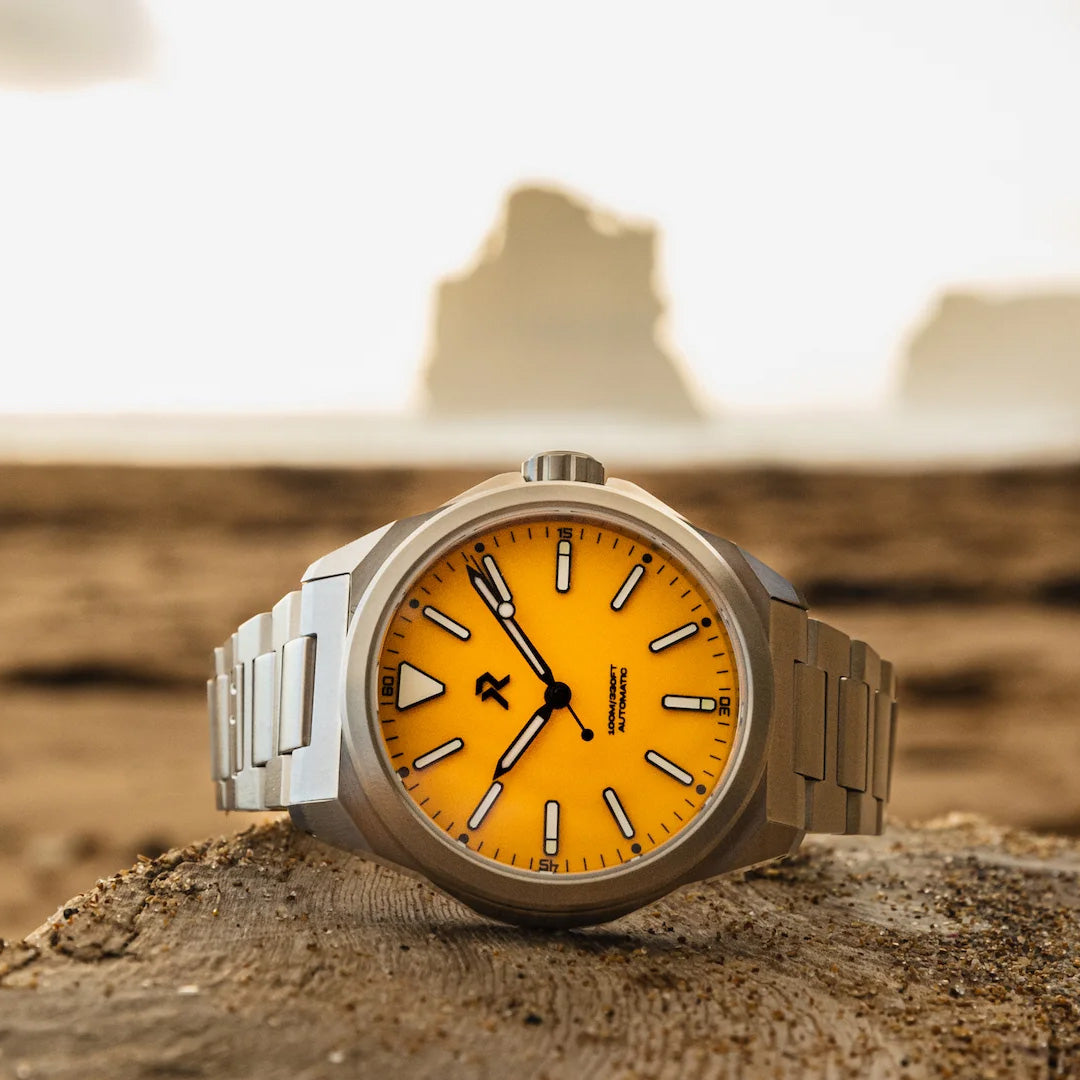 RZE Watches RESOLUTE Pro, Medallion Yellow Enamel