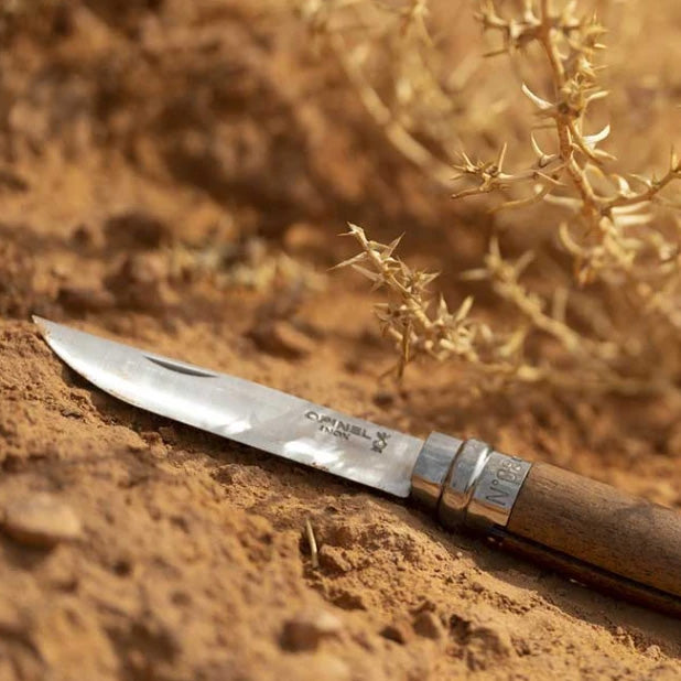 Opinel N°08 Walnut Tree