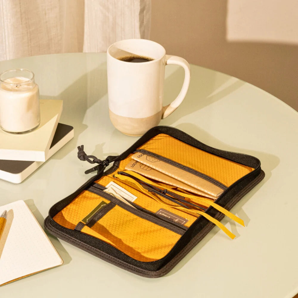 Lochby Field Folio A6, Bumblebee