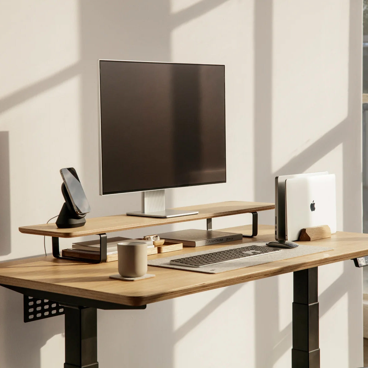 Oakywood Desk Shelf, Oak Veneer/Black