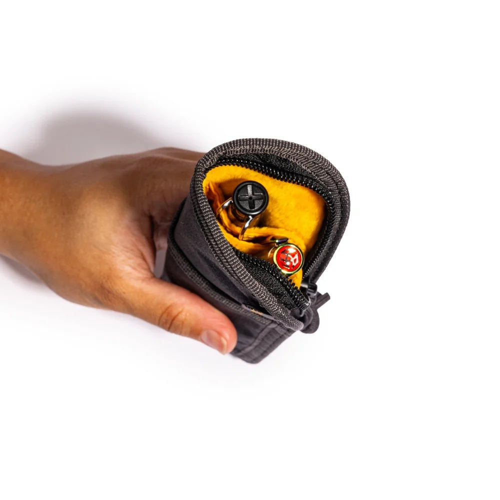 Lochby Duo, Bumblebee