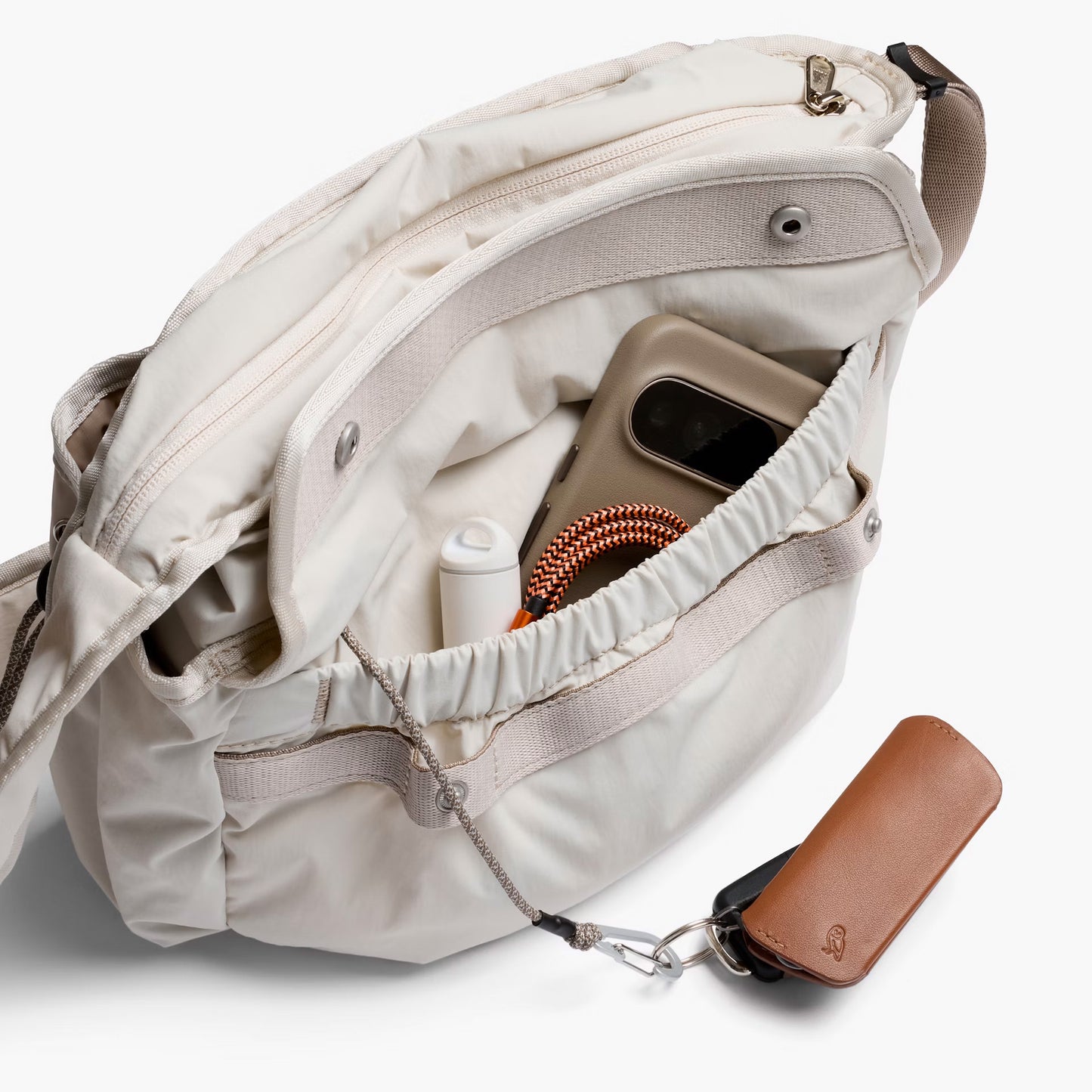 Bellroy Cinch Sling, Oat