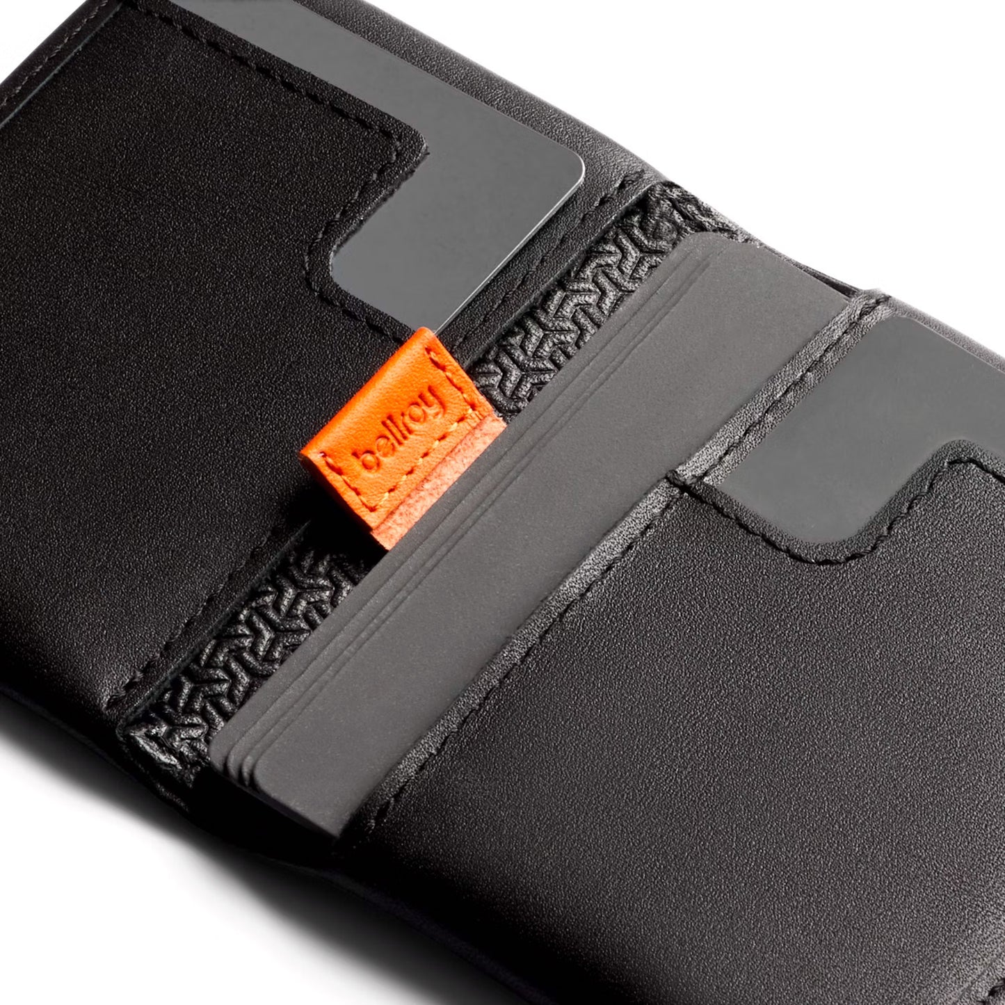 Bellroy Slim Sleeve Carryology Essentials Edition, Black Ash