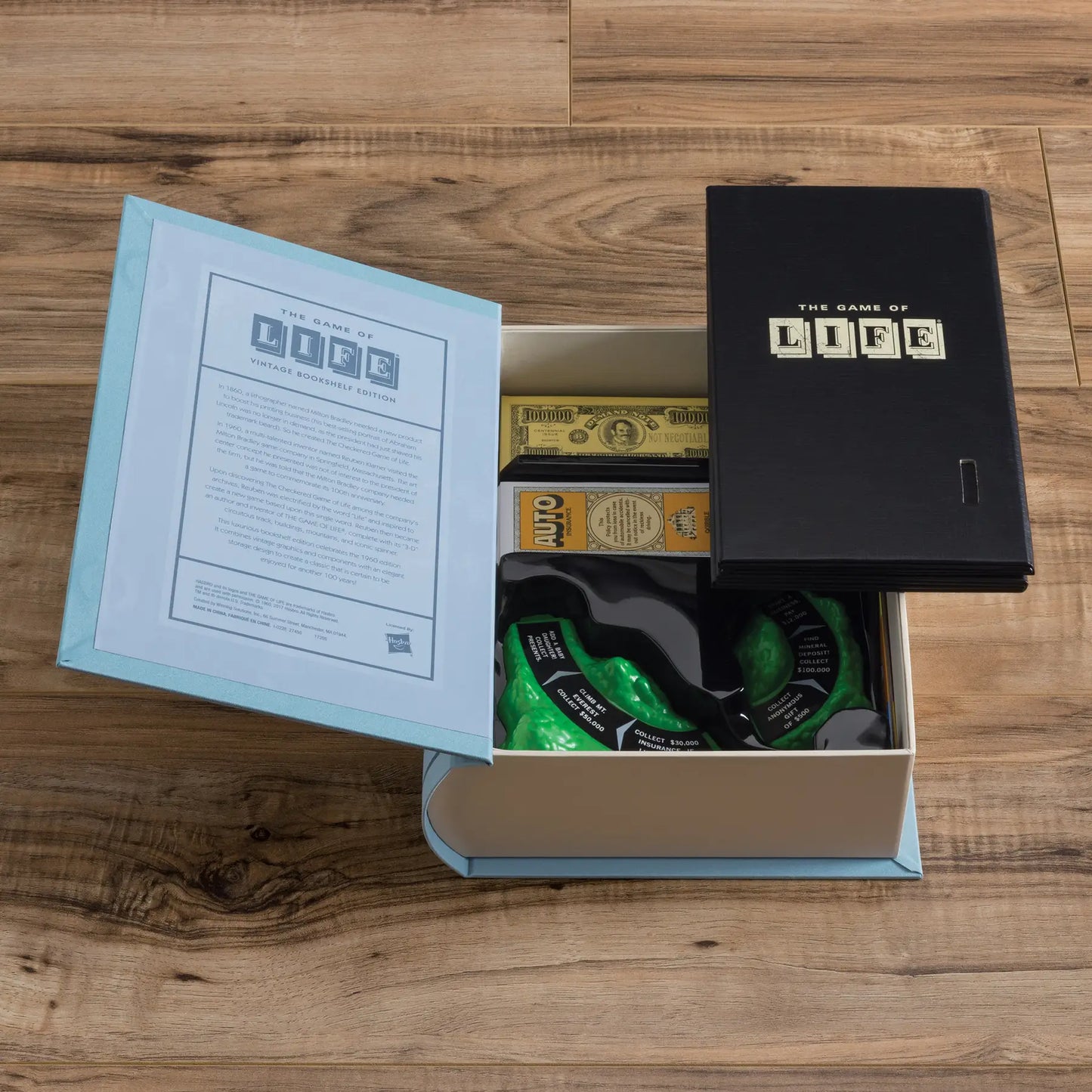 WS Game Company Vintage Bookshelf Edition, The Game of Life