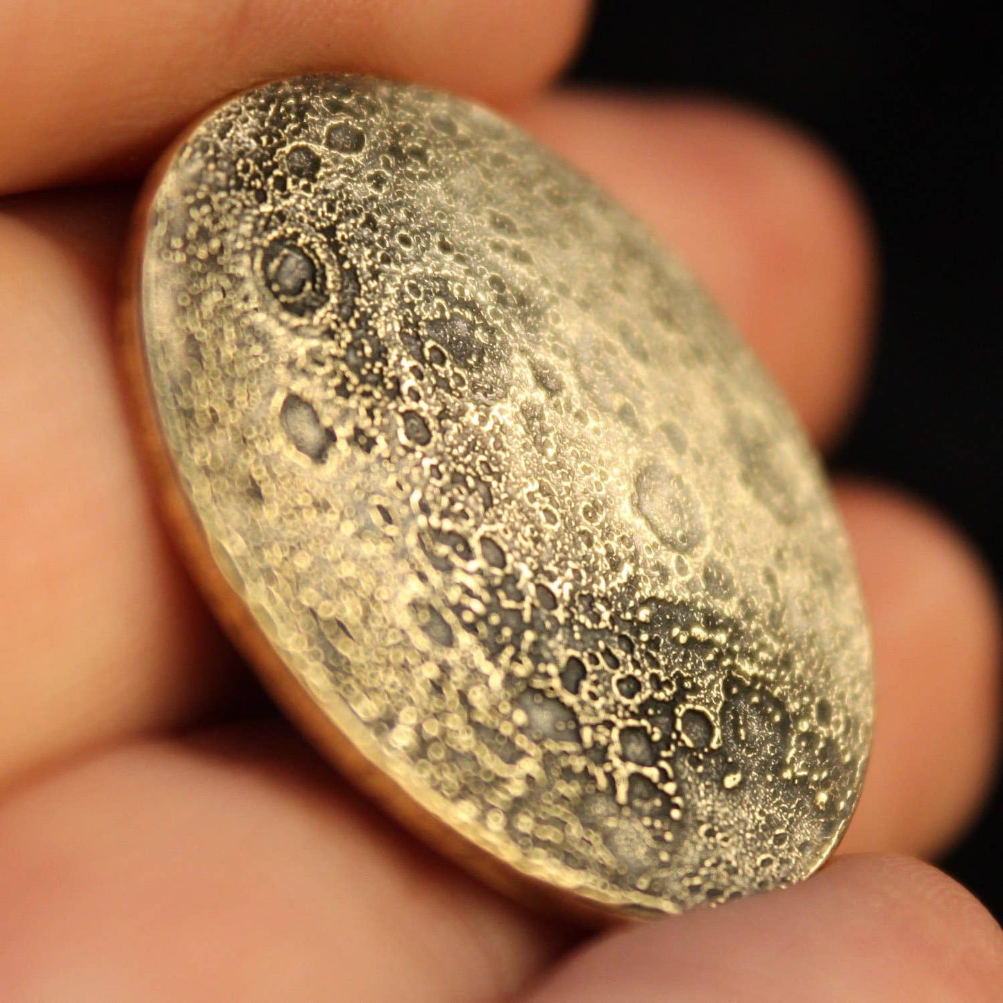 Shire Post Mint Harvest Full Moon Brass Coin Small 26mm