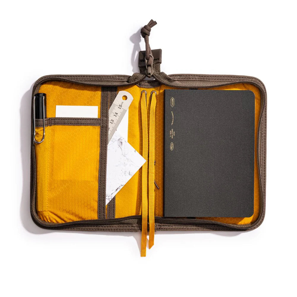 Lochby Field Folio A6, Brown