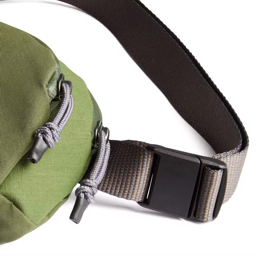 Bellroy Venture Hip Pack, Ranger Green