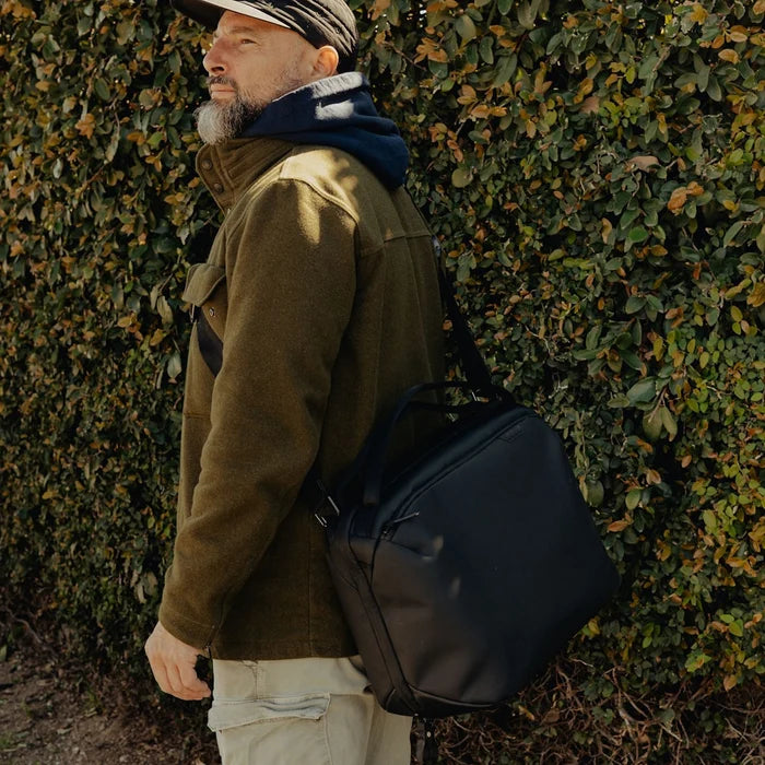 Peak Design Travel Weekender 25L, Black
