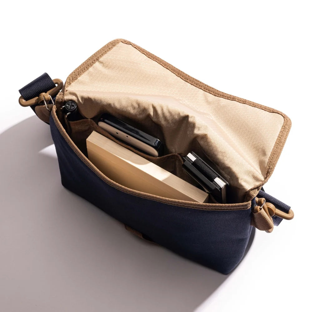 Lochby Field Sling, Nautical