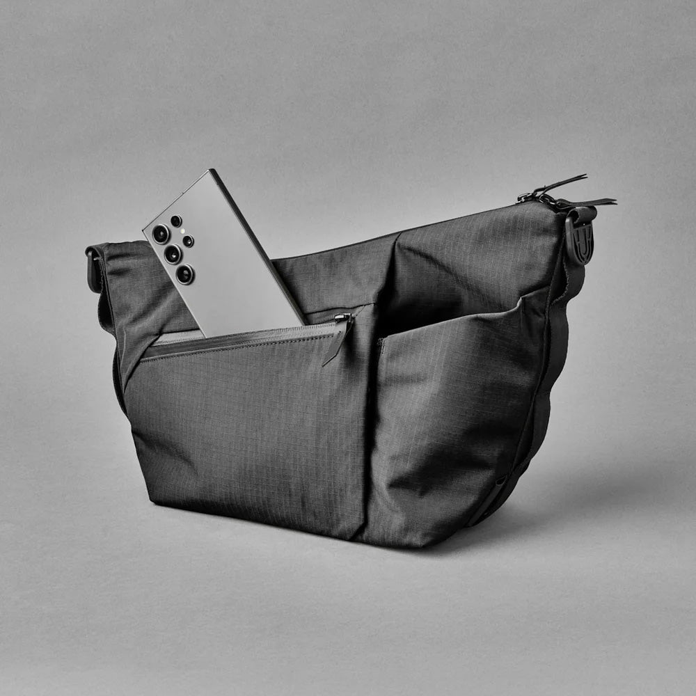 ALPAKA Flow Satchel 4L Axoflux 210D, Black