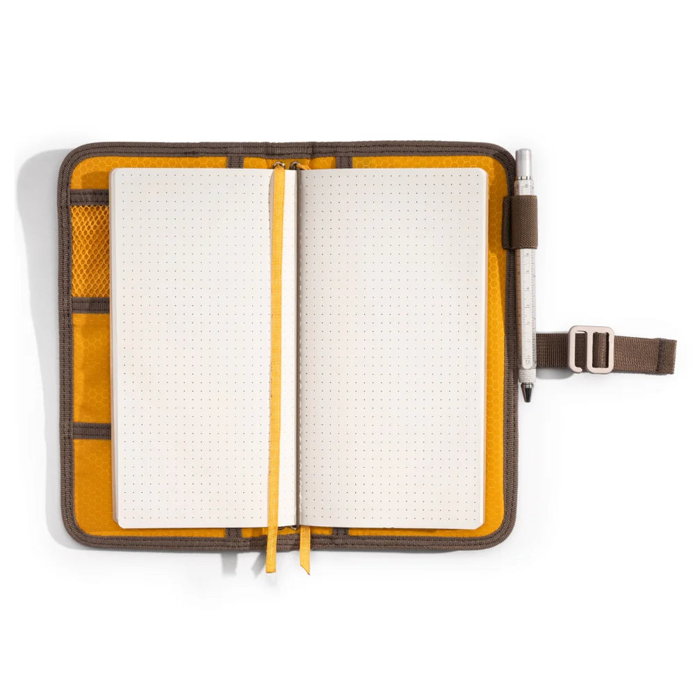 Lochby Voyager Journal, Brown
