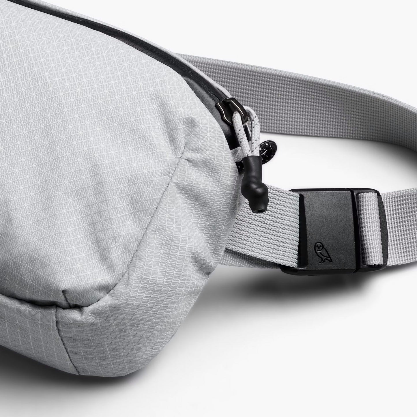 Bellroy Lite Belt Bag 1.8L, Fog