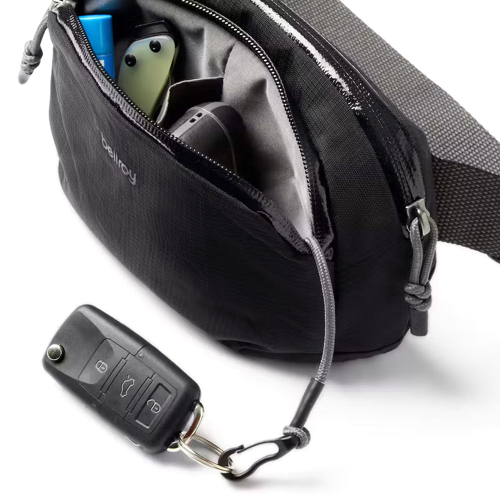 Bellroy Venture Hip Pack, Midnight