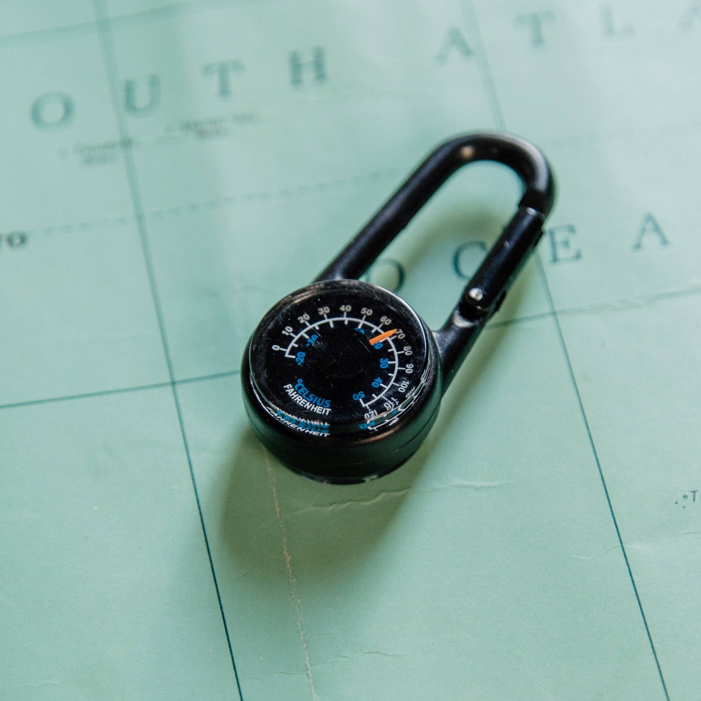 Bradley Mountain Carabiner Compass + Thermometer, Black