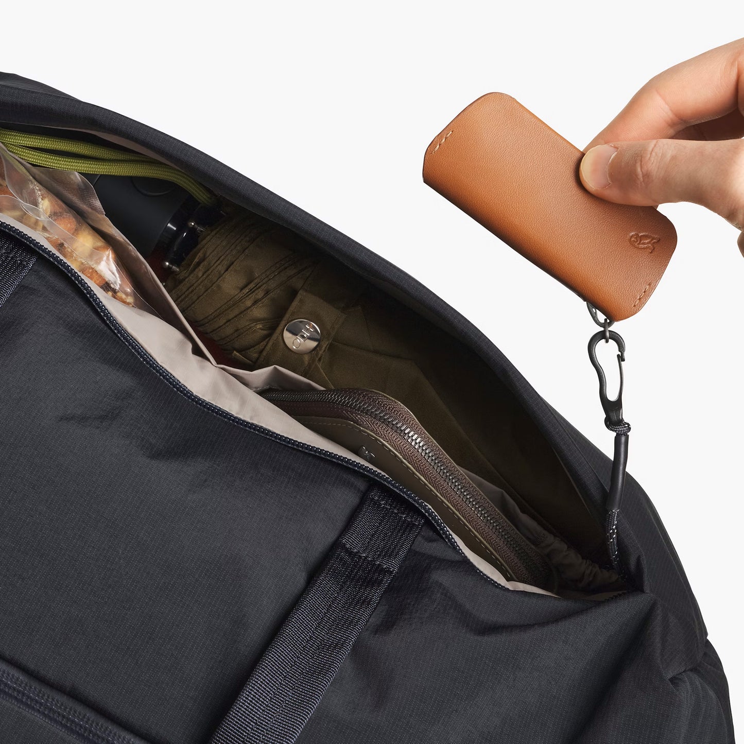Bellroy Lite Duffel 40L, Black