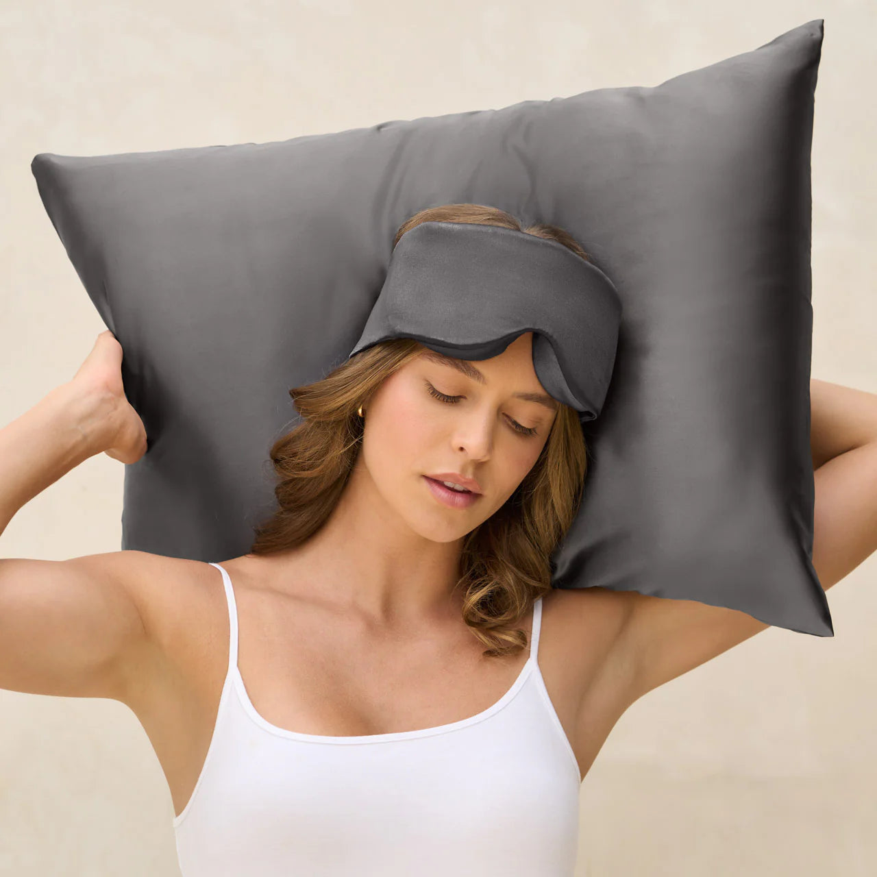 KITSCH Contour Pillow Eye Mask, Charcoal
