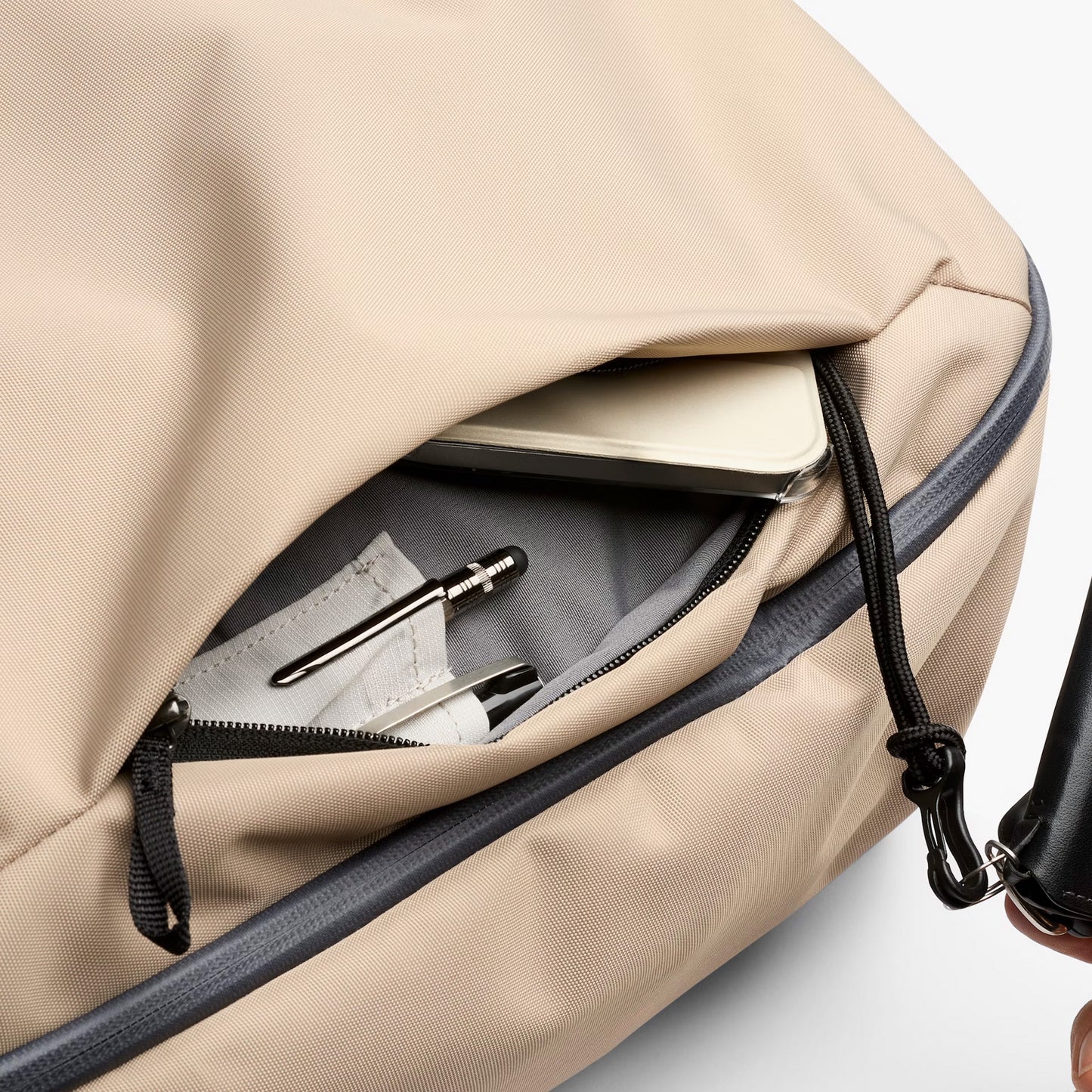 Bellroy Transit Workpack 26L, Stone
