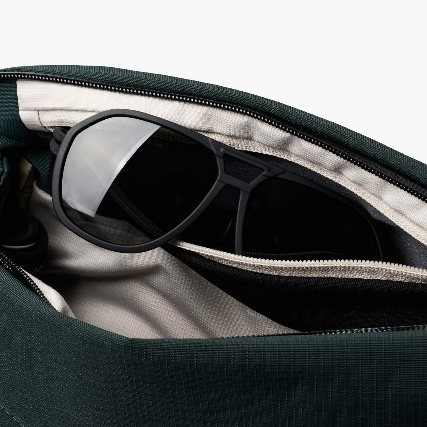 Bellroy Venture Sling 9L, Deep Ocean