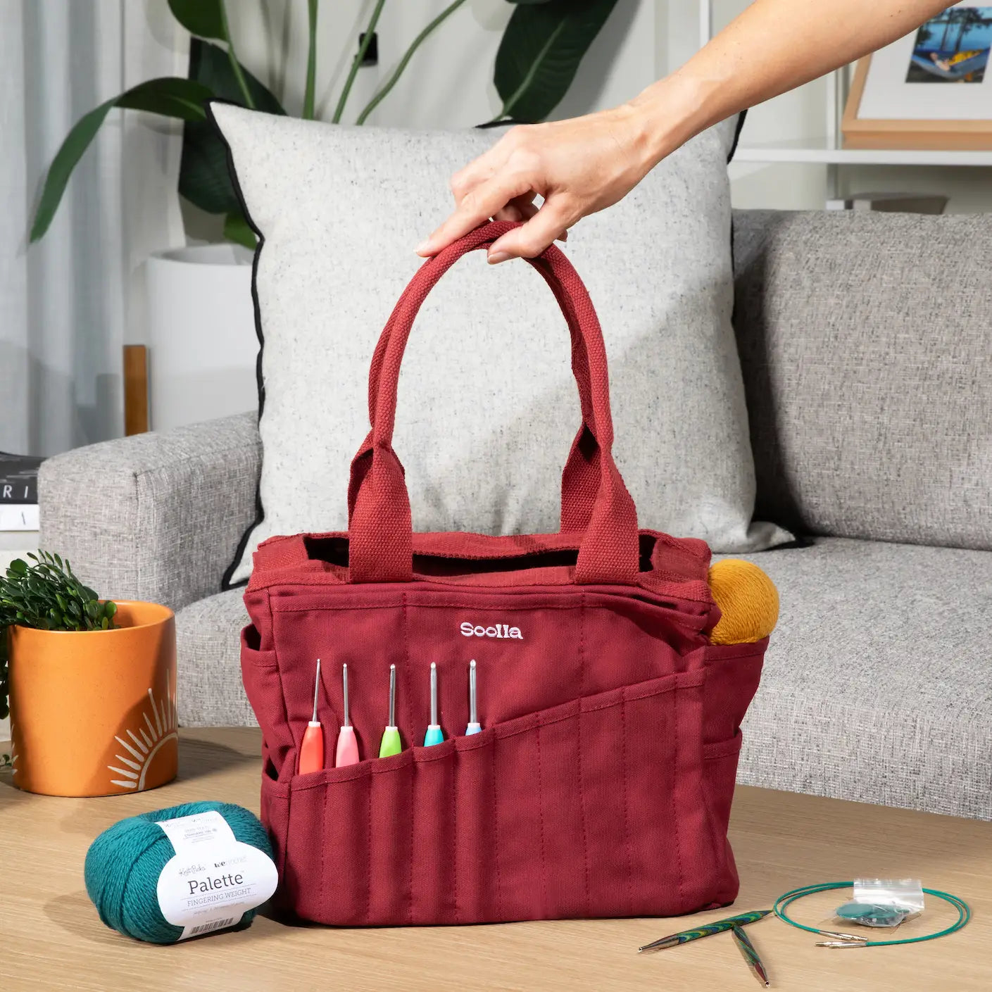 Soolla Studio Artist Bag, Sangria