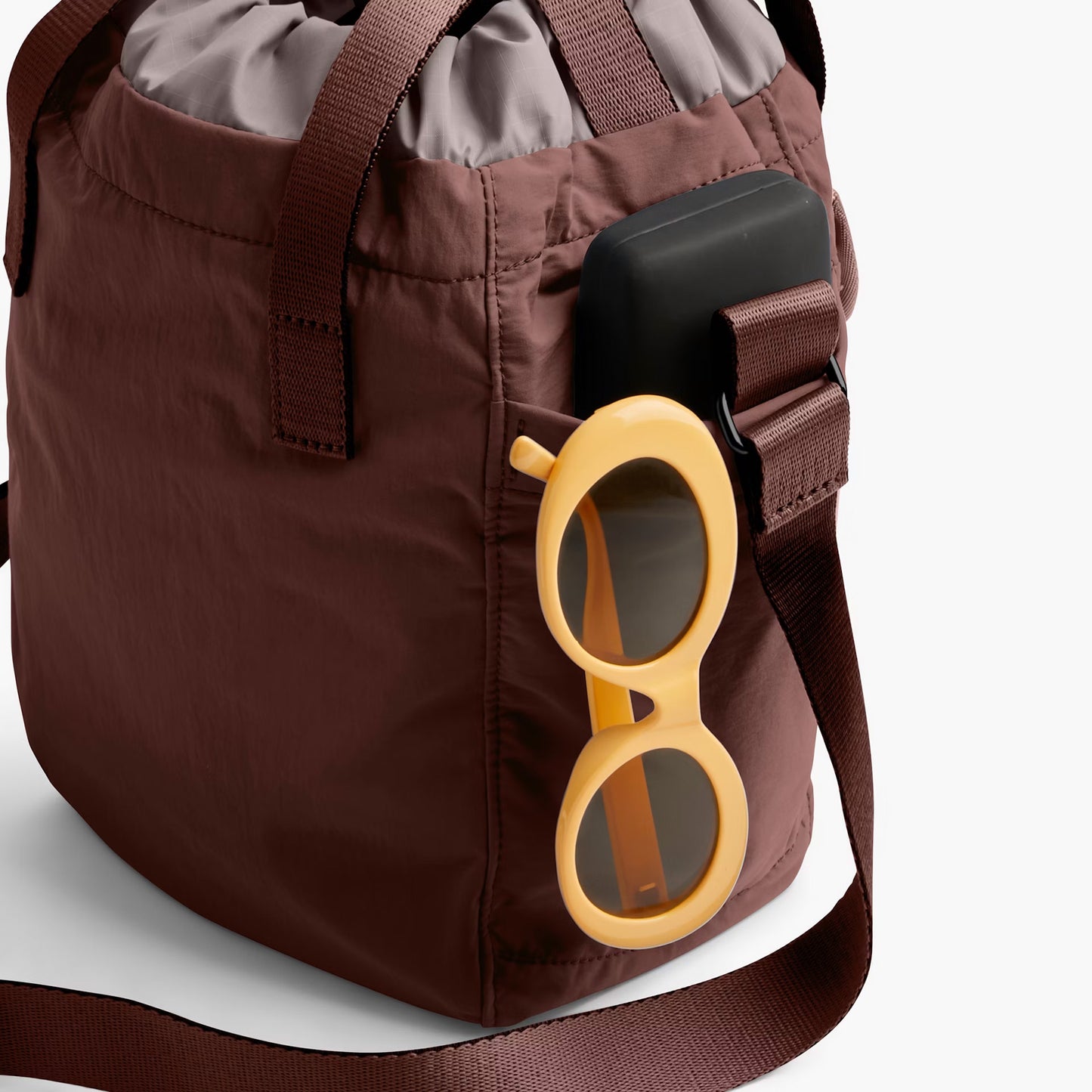 Bellroy Cinch Bucket Bag, Burgundy