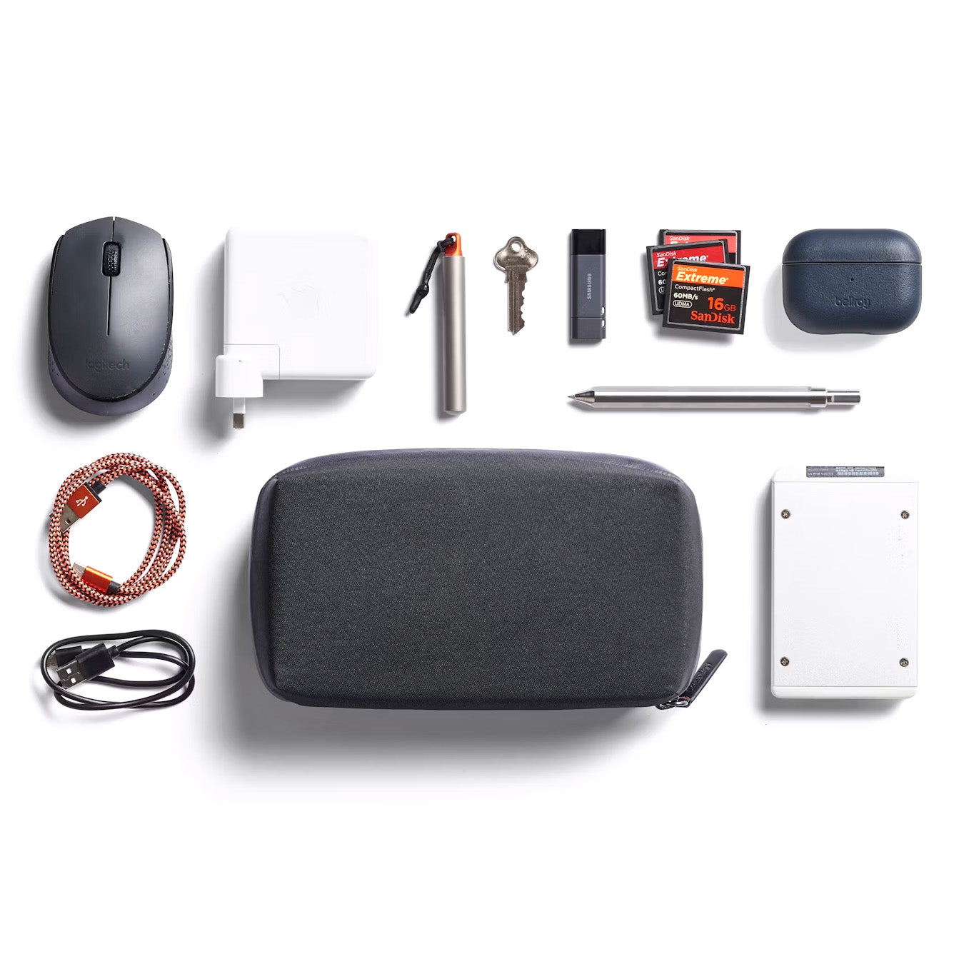 Bellroy Tech Kit Carryology Essentials Edition, Black Ash