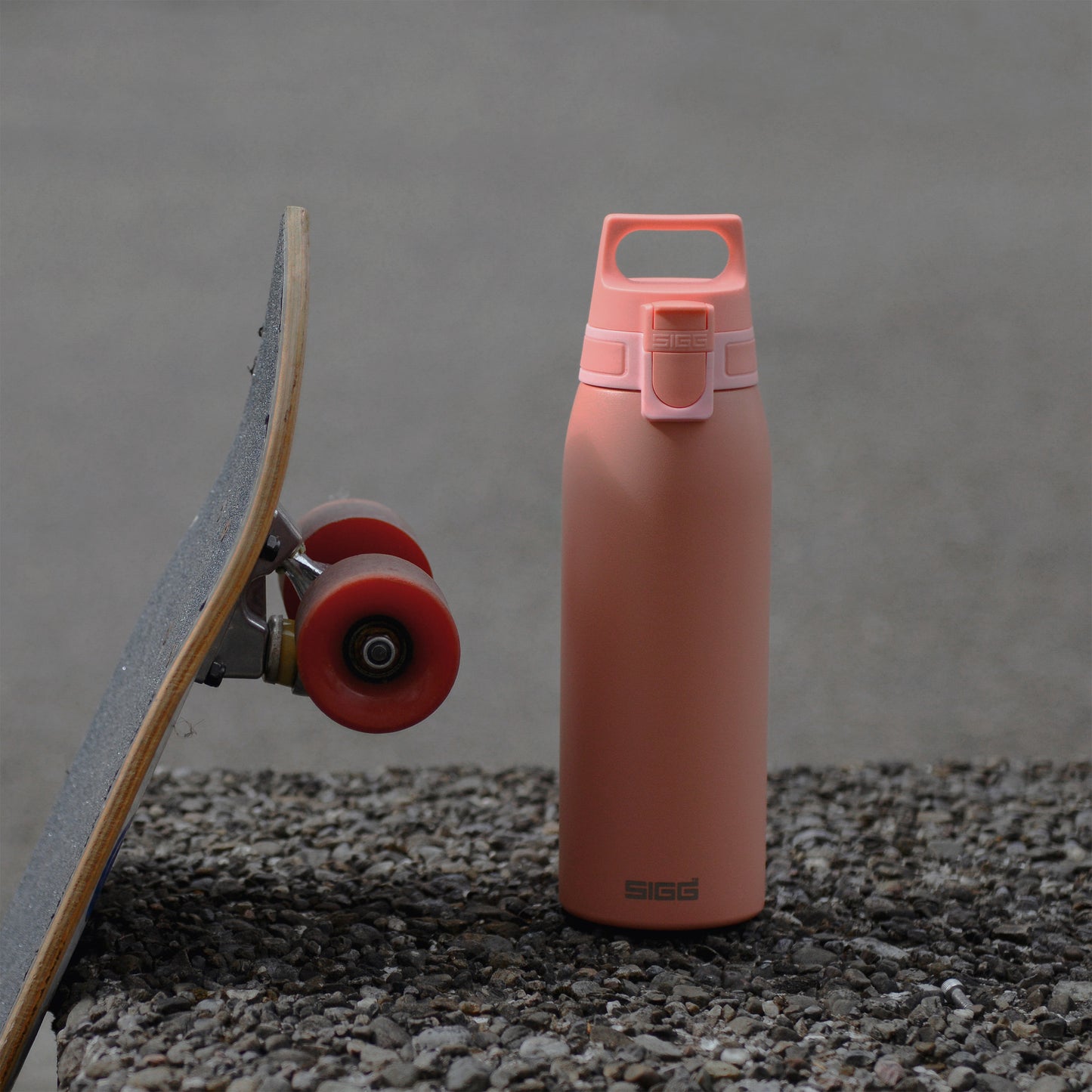 SIGG Water Bottle Shield ONE 1.0L, Shy Pink