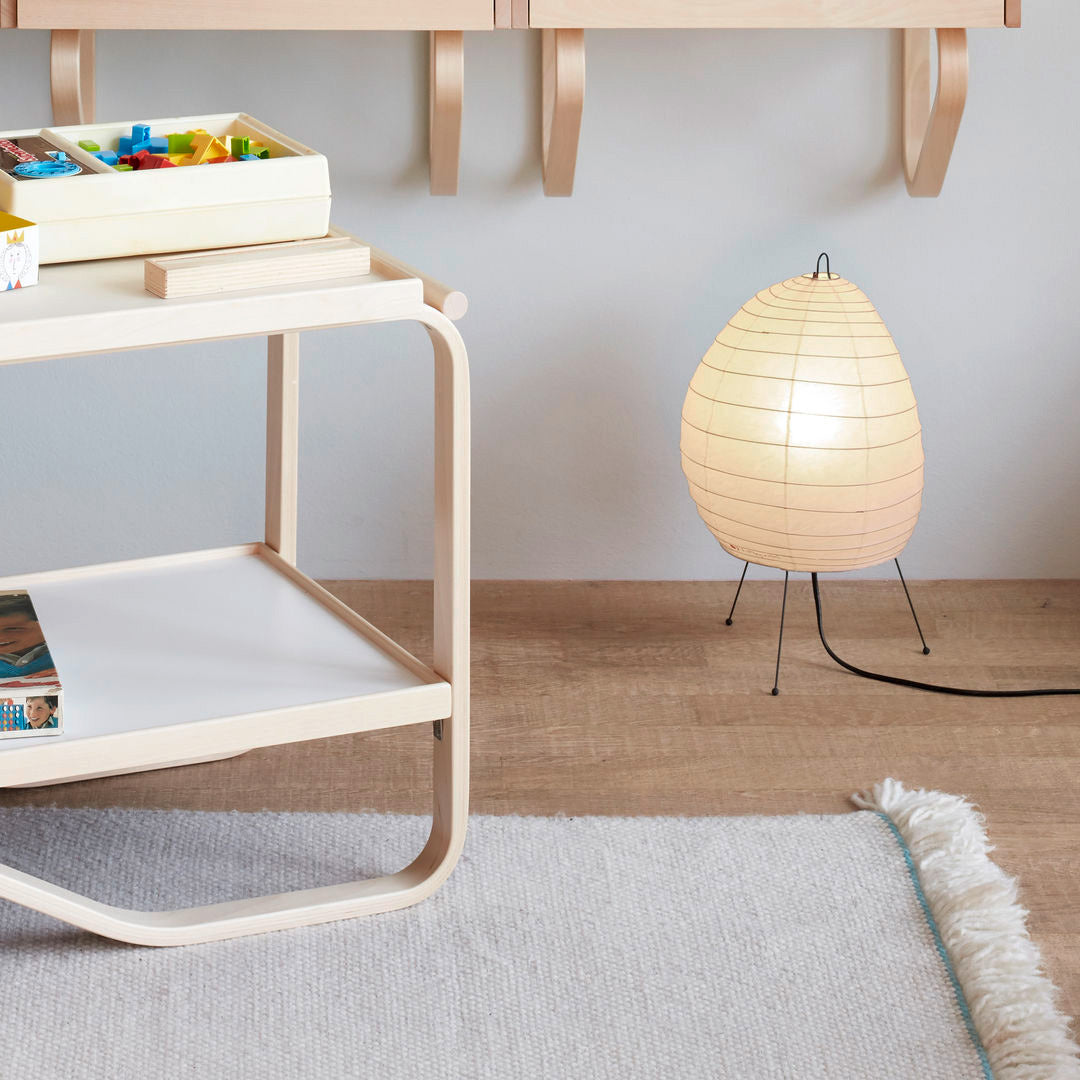 Vitra Akari 1N, bordlampe