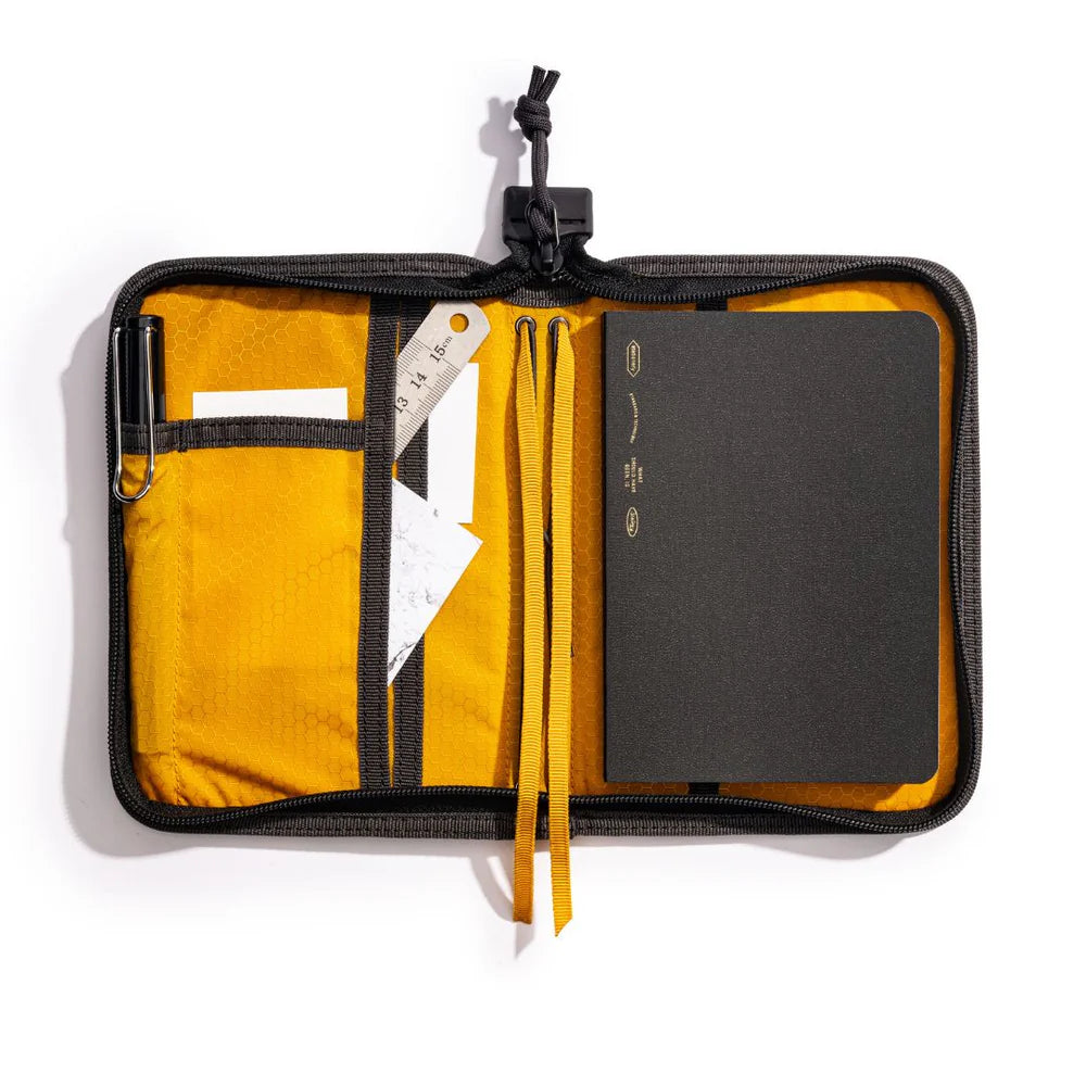 Lochby Field Folio A6, Bumblebee