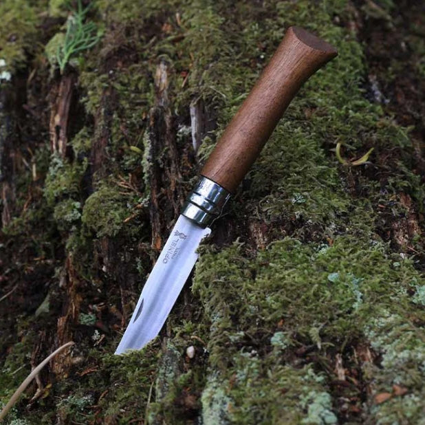 Opinel N°08 Walnut Tree