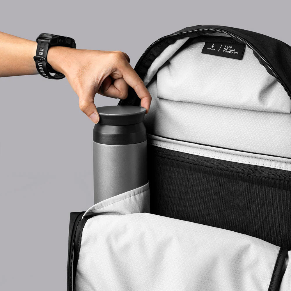 ALPAKA Aero Pack 16L Axoflux 210D, Black