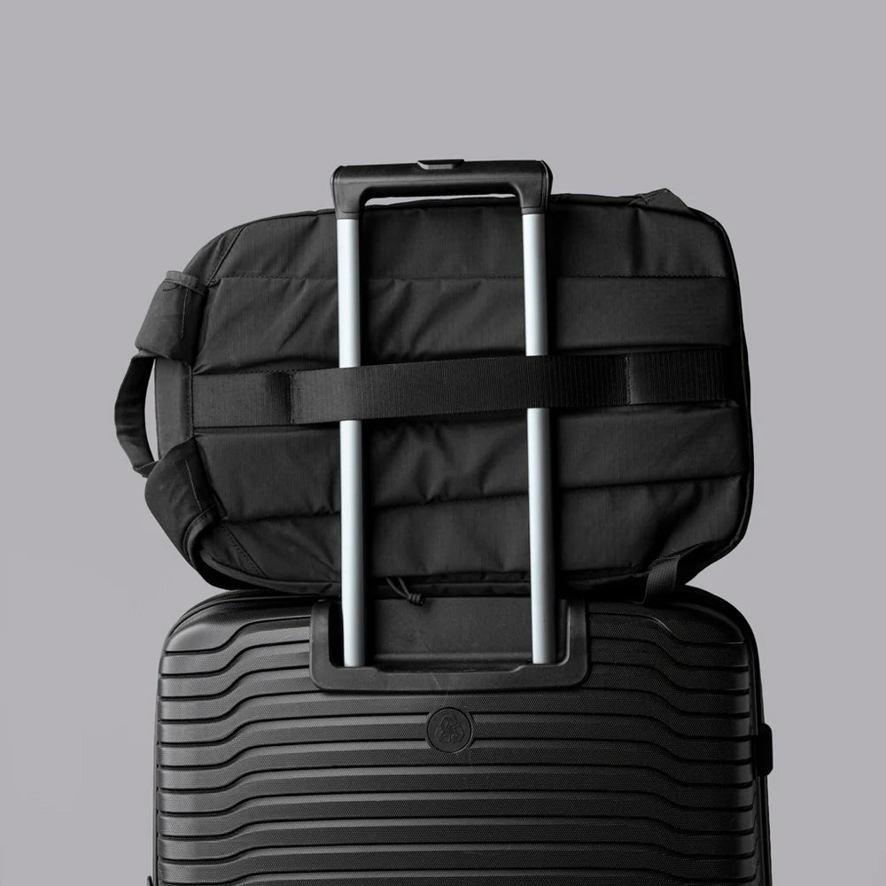 ALPAKA Aero Pack 16L Axoflux 210D, Black