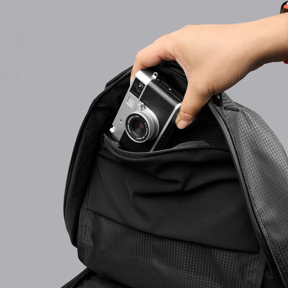 ALPAKA Momentum Backpack, Axodyne Black